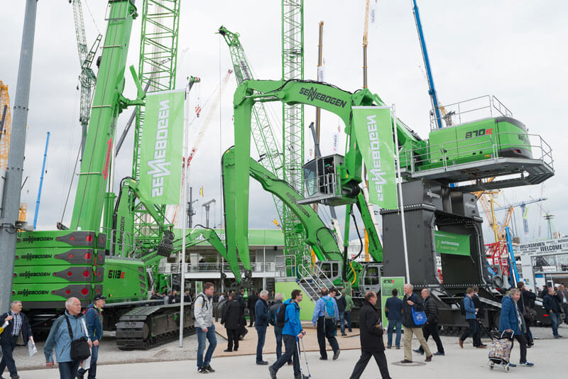 Maschinenausstellung Sennebogen